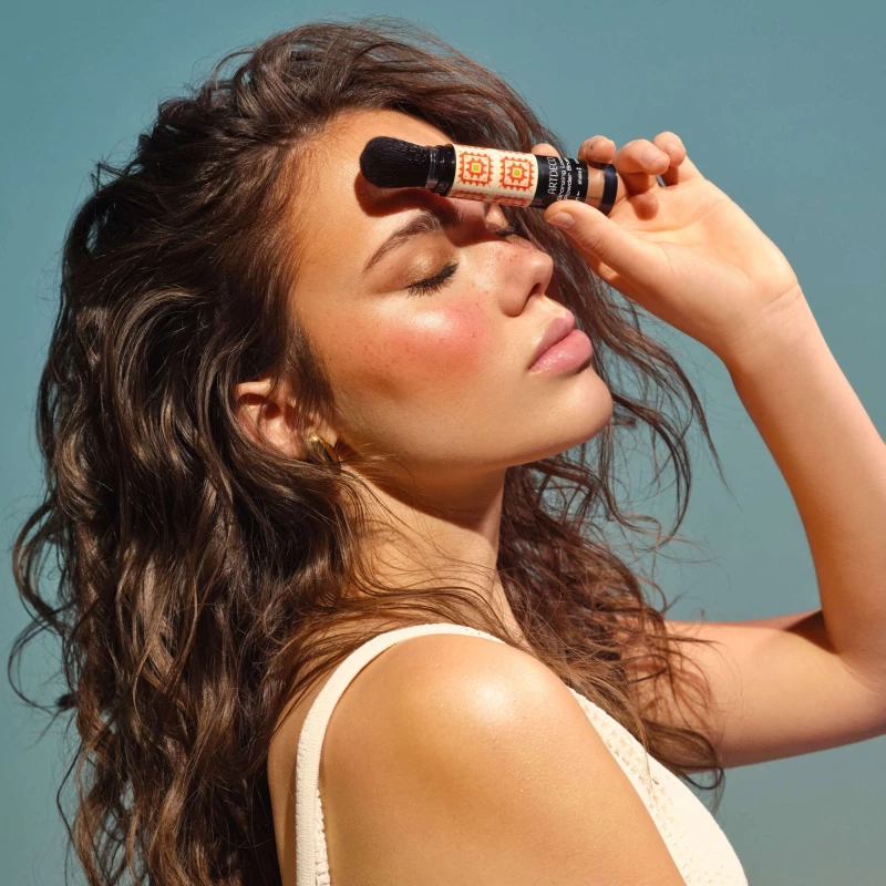 Bronzing Loose Powder Brush – for Face & Body