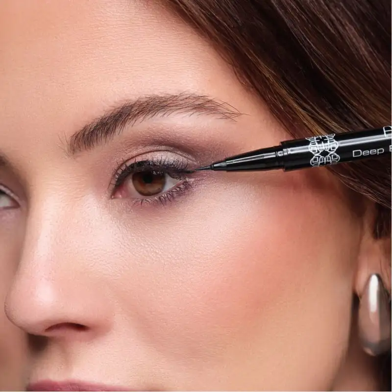 Deep Black Liquid Liner