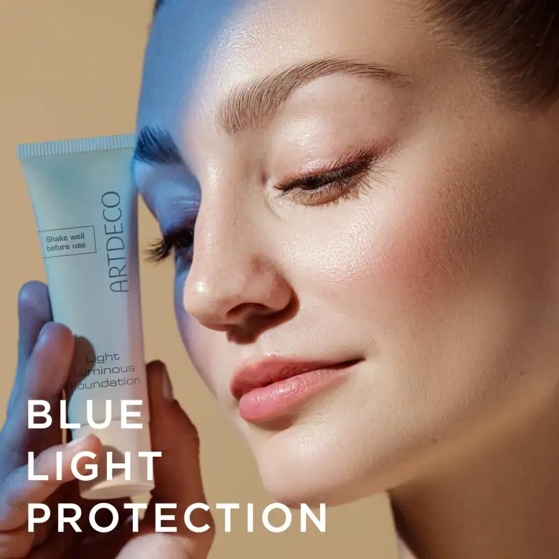 Light Luminous Foundation